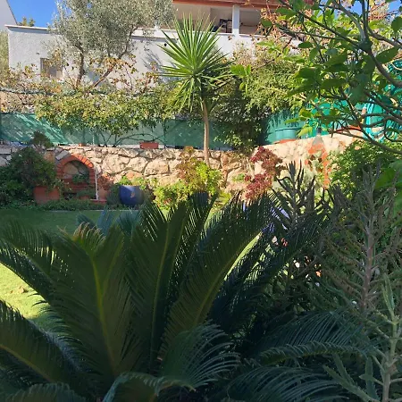 Hare House Alacati - Bahceli Evde Keyifli Konaklama Çeşme